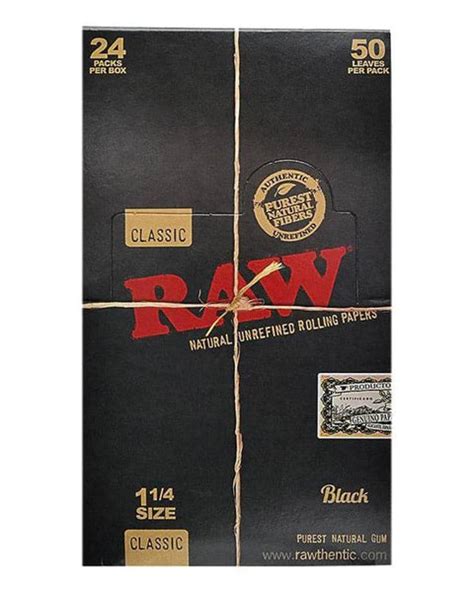 Raw Classic Black 1 1 4 Rolling Papers 24ct Box