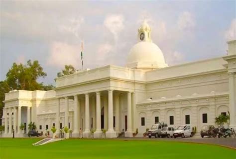 Jee Advanced Iit Roorkee Electrical Engineering Cut Offs Last 5 Years