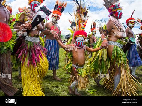 Papua New Guinea Women Body High Resolution Stock Photography And