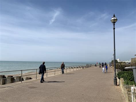 The Location — Absolute Beachfront Bexhill