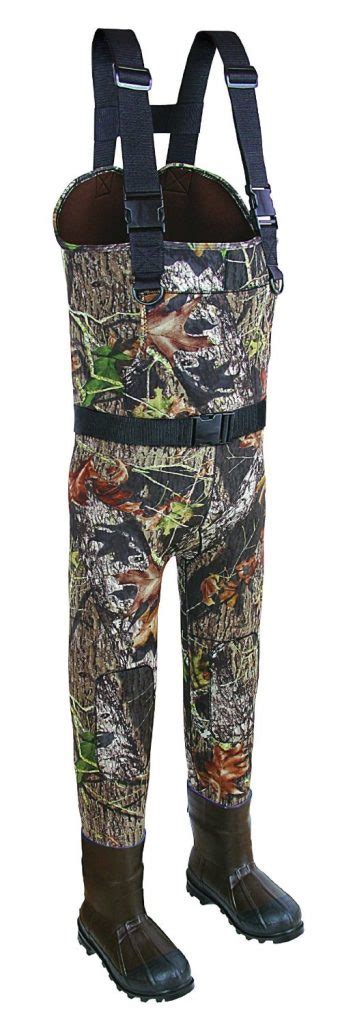 5 of the Best Duck Hunting Waders to Keep You Dry in the Field