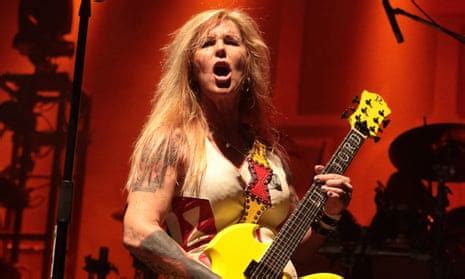 Hot Sexy Lita Ford Bikini Pics