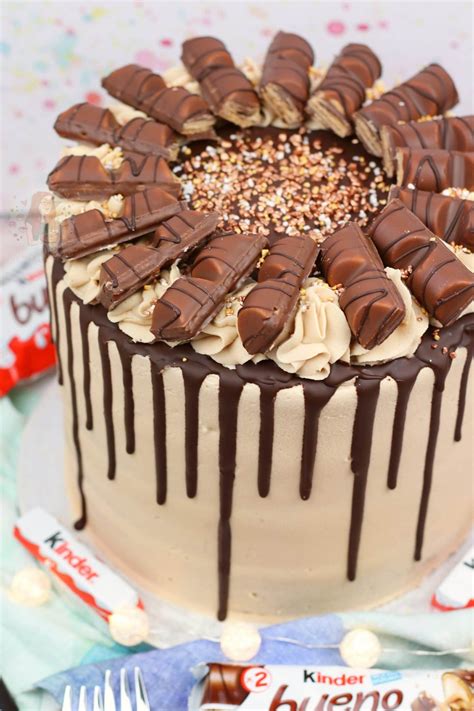 Chocolade Drip Cake The Best Kinder Cake Recipe With Whipped Kinder