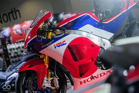 2023 國際重型機車展｜雙缸黃蜂388萬！honda Cb750 Hornet 台灣發表 Supermoto8