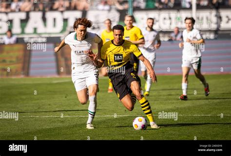 Mönchengladbach Germany 13th Apr 2024 Felix Nmecha BVB Ko Itakura