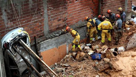 Brasil Lluvias En Sao Paulo Causan Muertos Y Familias