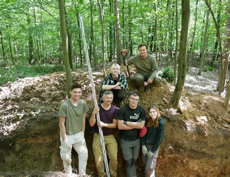 Badania archeologiczne w grodzisku w Zielonym Lesie w Żarach Zobaczcie