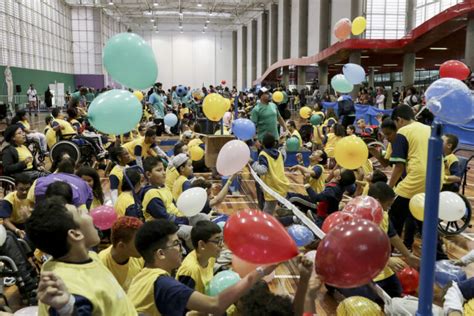 Festival Paral Mpico Bate Recorde Mais De Mil Crian As