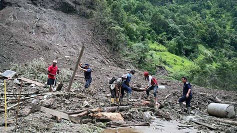 Nepal 3 Dead Dozens Missing In Landslide Dynamite News