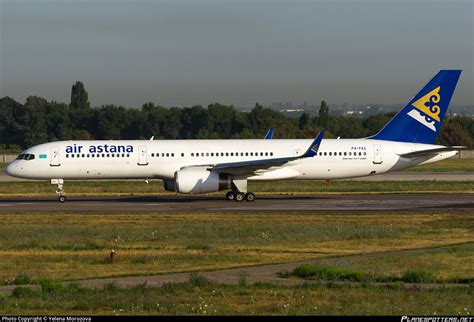 P4 FAS Air Astana Boeing 757 2G5 WL Photo By Yelena Morozova ID