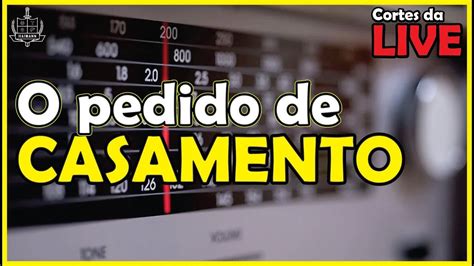 Ela foi pedida em casamento ao vivo na rádio YouTube