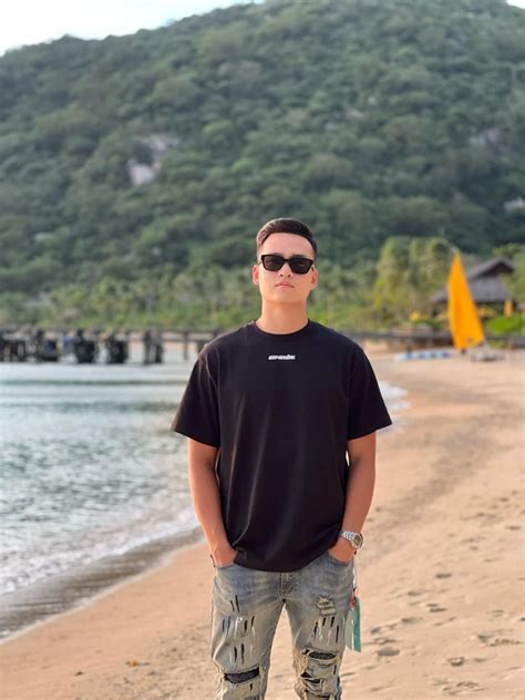 Loạt hot boy sân cỏ U Việt Nam Không chỉ có Nhâm Mạnh Dũng những gương mặt khác cũng rất