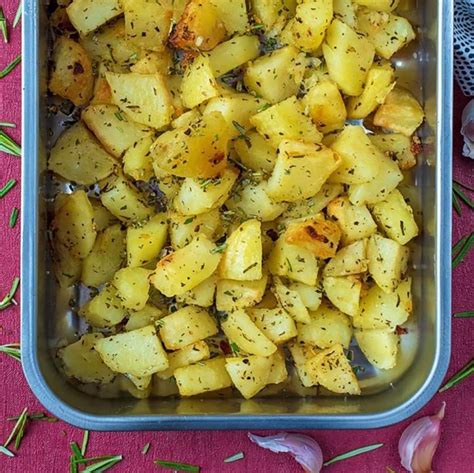 Slow Cooker Roast Potatoes Hungry Healthy Happy