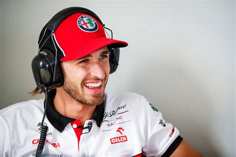 F1 Antonio Giovinazzi Reaguje Na Plotki Wierzy W Pozostanie W Alfie