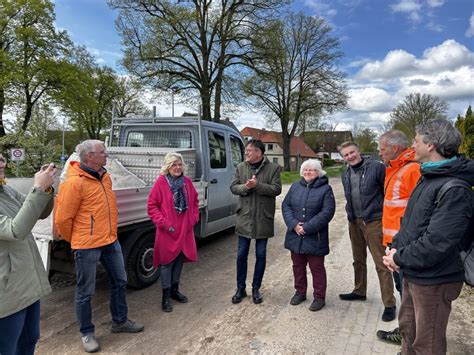 Baubeginn F R Fu Und Radwege An Der Gadebuscher Stra E