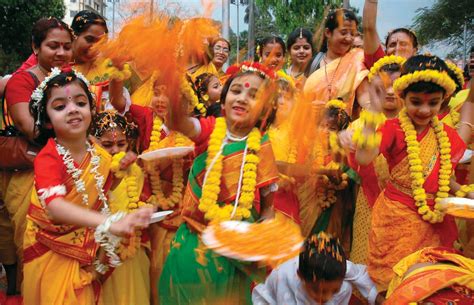 11 Unique Forms Of Holi Celebrations Across India Holi Celebration In