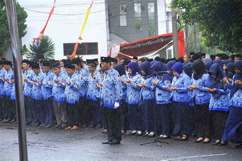 Resmi Menpan Tetapkan Thr Pns Pppk Tni Polri Naik Cek