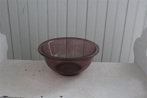 Vintage Cranberry Pyrex Mixing Bowl Set Set Of Four Pyrex Etsy