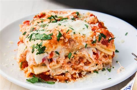 Best Turkey Lasagna Recipe - How To Make Turkey Lasagna