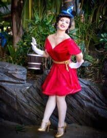 Easy Disney Halloween Costumes For Women Lady Decluttered