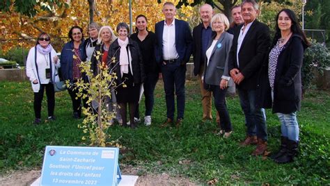 Région Saint Zacharie la commune signe une convention avec l Unicef