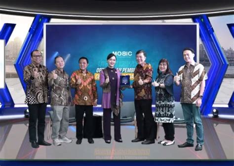 Talk Show Literasi Keuangan Fifgroup Ojk Apresiasi Langkah Untuk