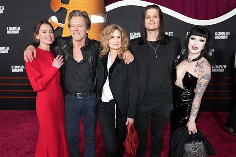 Kevin Bacon, Kyra Sedgwick and 2 Kids Make Rare Red Carpet Appearance