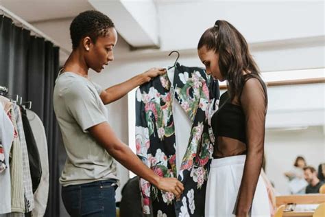 How To Become An Assistant Costume Designer