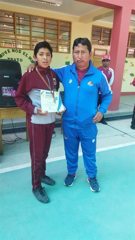 Ceremonia De Reconocimiento A Estudiantes Y Docentes Por Los Logros