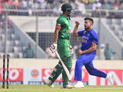 IND Vs BAN Umran Malik S 151 Kmph Delivery Blows Stumps Of Najmul