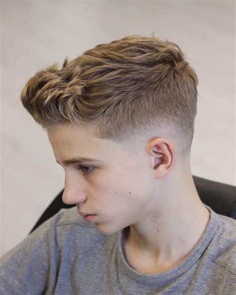 Low Taper Fade Haircut Top Haircuts For Men, Boy Haircuts Short, Quiff ...