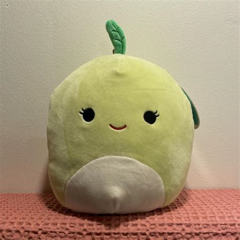 Squishmallows Ashley The Fruit Green Apple 8” Nwt Depop