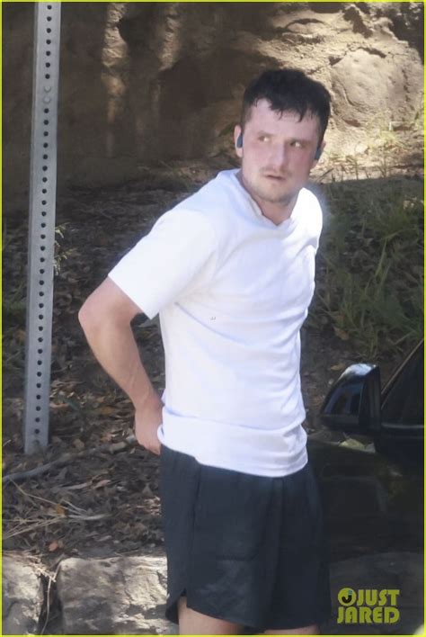 Josh Hutcherson Goes Shirtless For Run Around La Photo 5037074