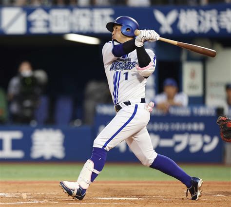 【dena】桑原将志が今季1号デスターシャ！フェンスギリギリ「正直ホームランになるとは」 プロ野球写真ニュース 日刊スポーツ