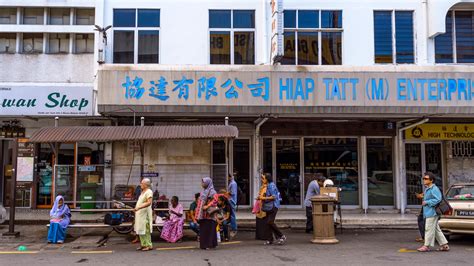 Bus Stop, Penang, Malaysia | Steve Barru Photographs