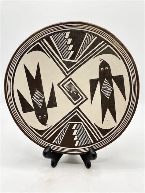 Acoma Black On White Plate With Two Standing Mimbres Figures By Anita