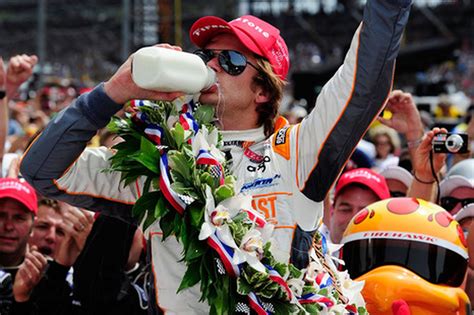 2011 Indy 500: Dan Wheldon Wins After Shocking J.R. Hildebrand Crash - SBNation.com