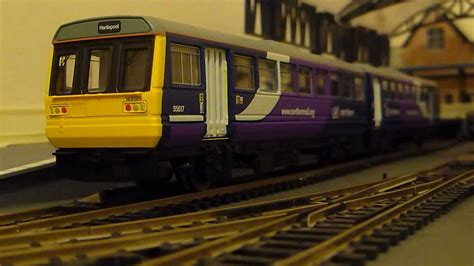 Hornby Class 142 Northern Rail Pacer R3140 Hartlepool Leeds Destination Diesel Dmu Railbus