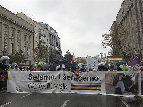 Europride Parade läuft durch Belgrad