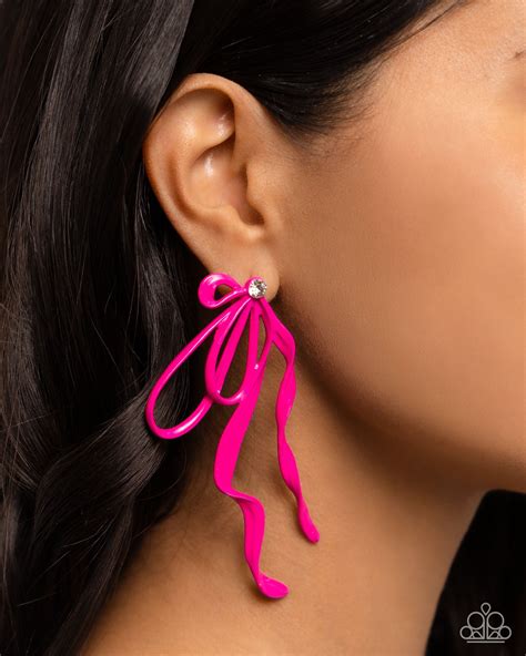 Trendy Tapestry Pink Paparazzi Earrings Jewelryblingthing