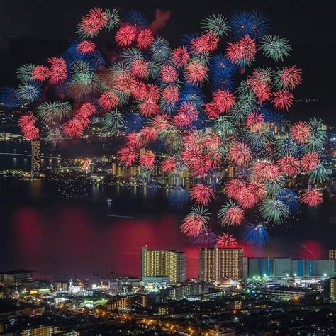 Spectacular Shots Of Summer Fireworks Festivals In Japan Hanabi Taikai