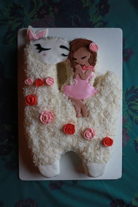 Squirrels N Sweets Llama Cake