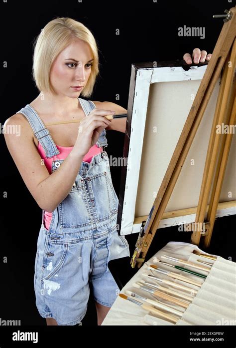 Focused Painter Painting Hi Res Stock Photography And Images Alamy