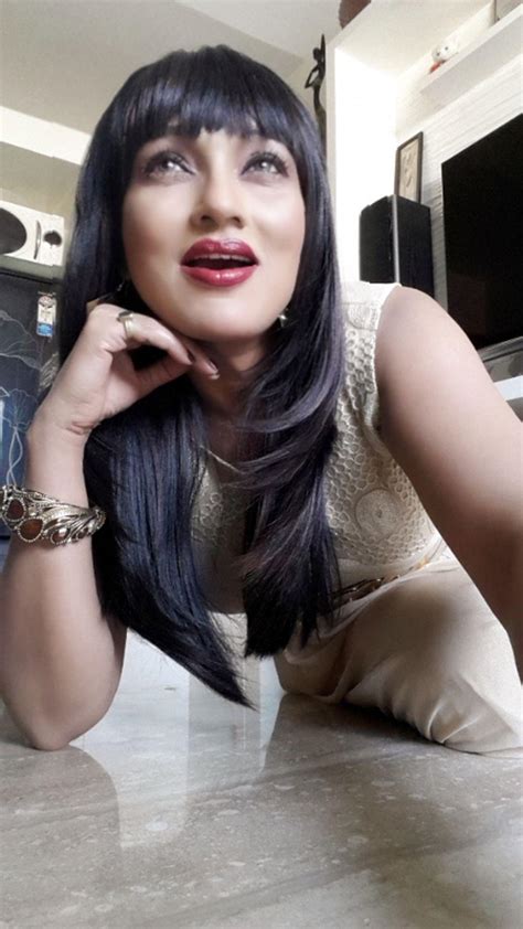 Actress Ramya Sri Hot New Pics