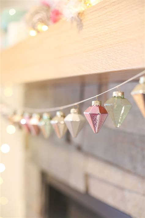 Quick and Easy DIY Christmas Mantel Garland » Lovely Indeed