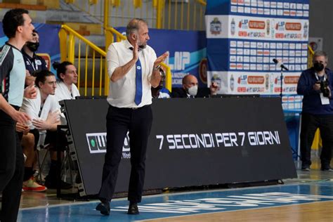 Brindisi In Arrivo Fabio Corbani Nello Staff Di Vitucci Sportando