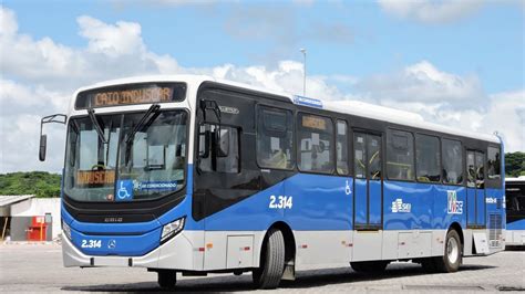 Apresentação do Millennium V Mercedes Benz O 500R Bluetec 5 2 314