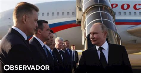 Putin já está no Cazaquistão para cimeira para a qual também foi