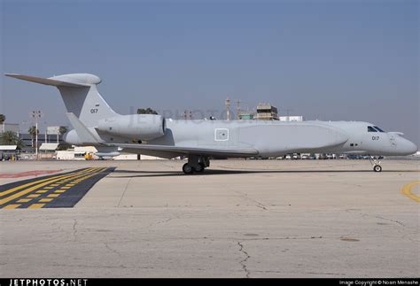 017 Gulfstream G550AEW Singapore Air Force Noam Menashe JetPhotos