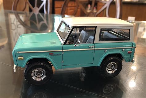 Bronco Finished Model Trucks Pickups Vans Suvs Light Commercial